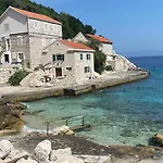 Marisari *