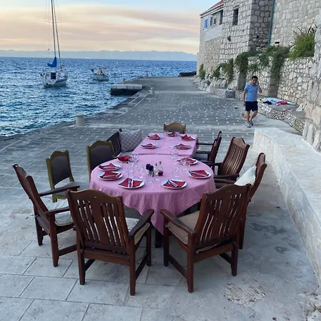 Appartement Marisari Lastovo