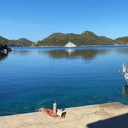 דירה Marisari Lastovo