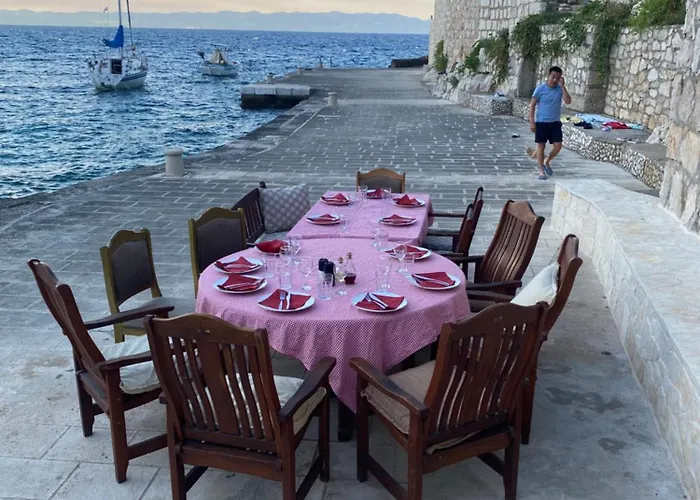 Apartament Marisari Lastovo